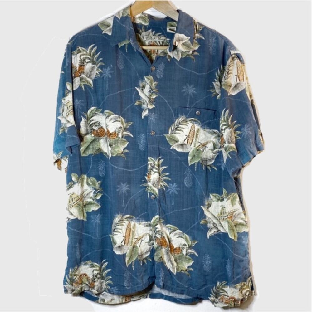 SALE! 3 for $20🌠 Vintage Batik Bay tropical print Hawaiian shirt
